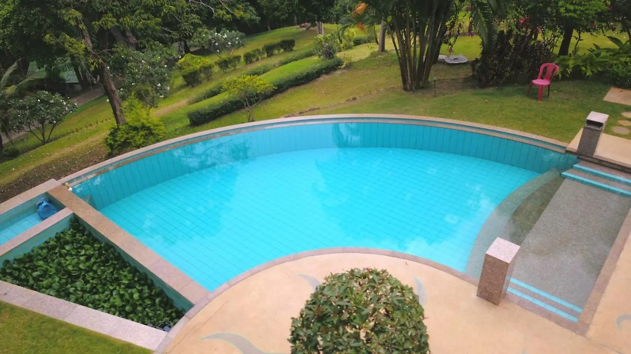 Hotel Lemongarden Ko Lanta