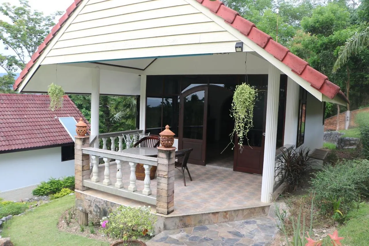 Hotel Lemongarden Ko Lanta
